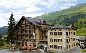 Hotel Alpina Parpan